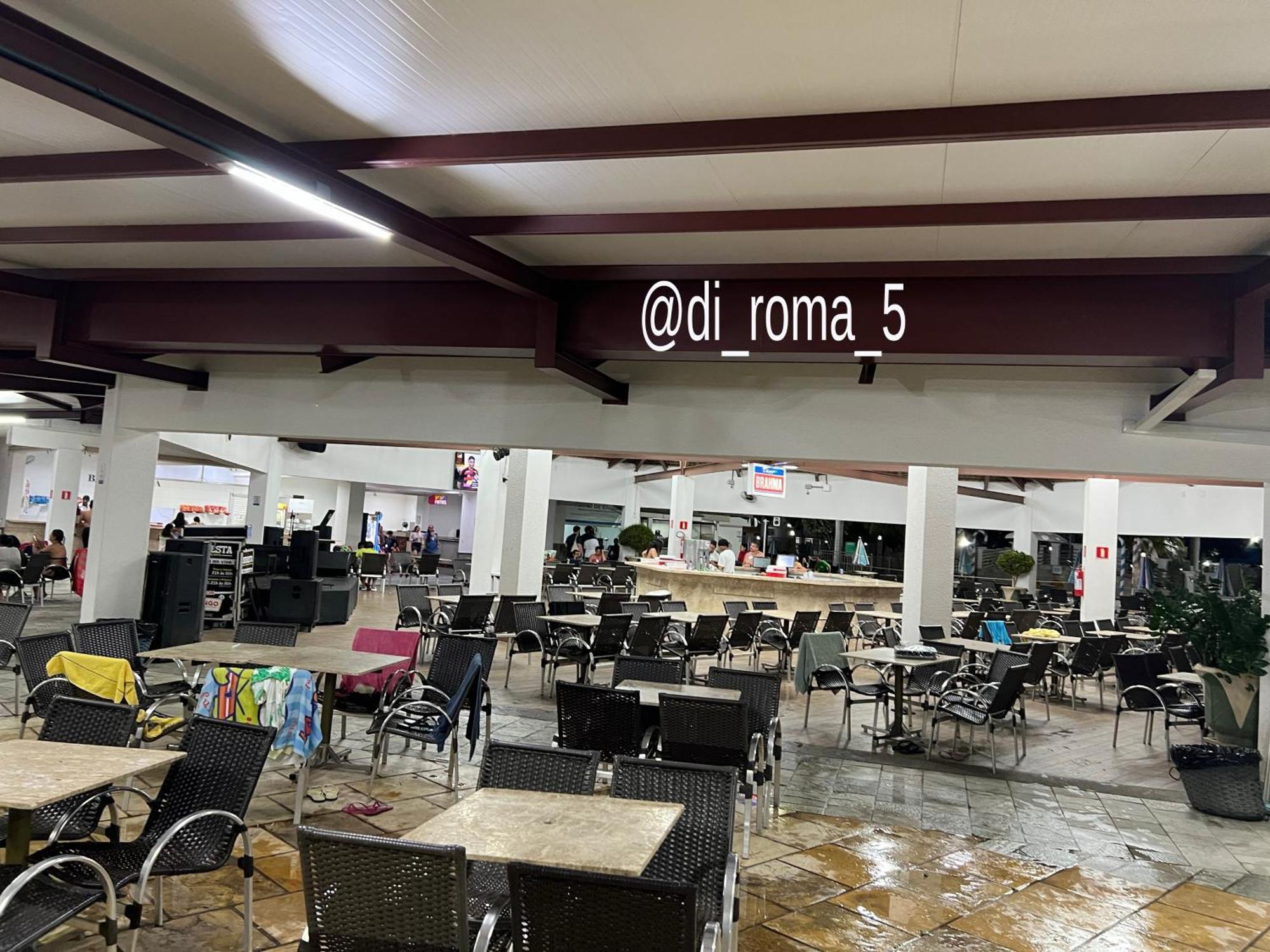 Apto Completo Com Parque Aquatico 24 Horas Lacqua Diroma Caldas Novas Bagian luar foto